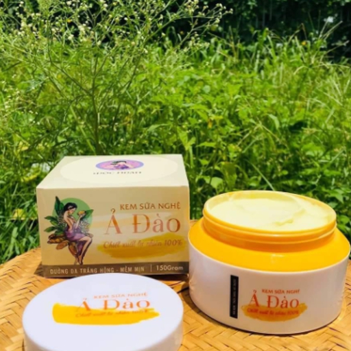 KEM SỮA NGHỆ Ả ĐÀO