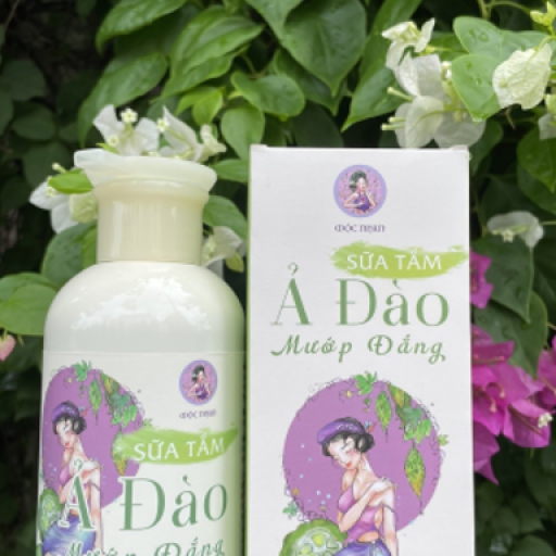 SỮA TẮM MƯỚP ĐẮNG Ả ĐÀO