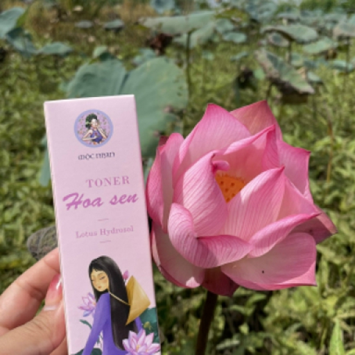 TONER HOA SEN