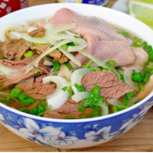 Phở tái gầu