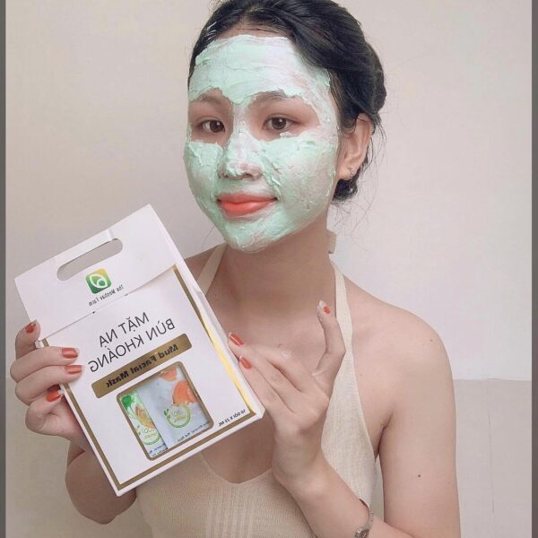 Mặt nạ bùn khoáng bột chùm ngây & rau má